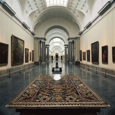 museo del prado interior.